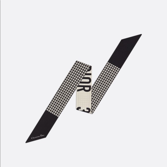 30 MONTAIGNE MITZAH SCARF - Picture 2 of 5